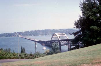 18-25 Lake Washington Bridge_150dpi