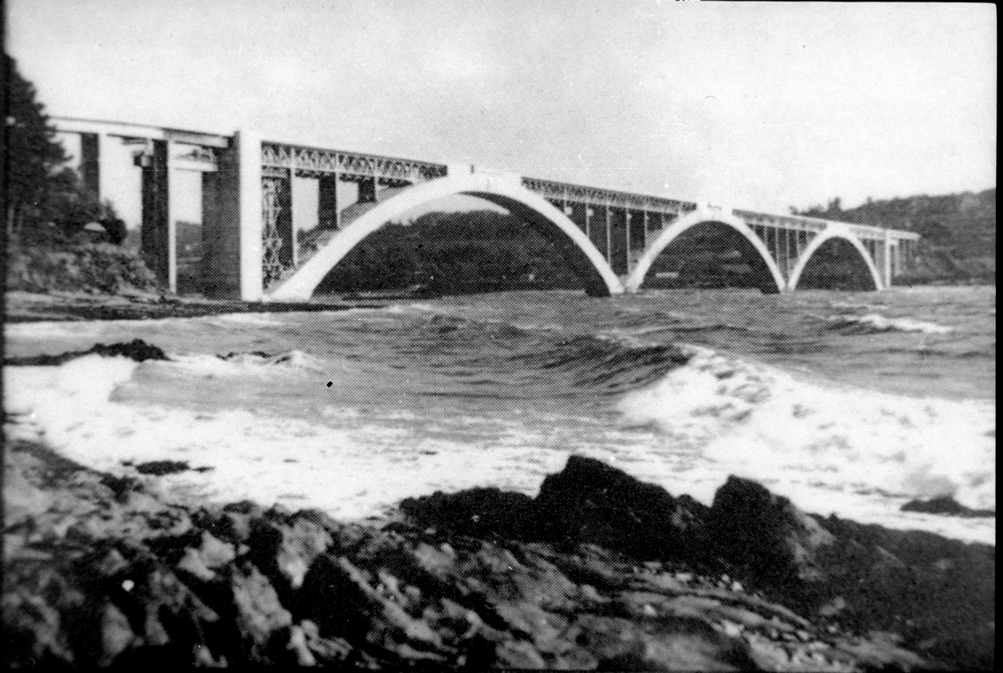 Perspectives On The Evolution Of Structures Plougastel Bridge